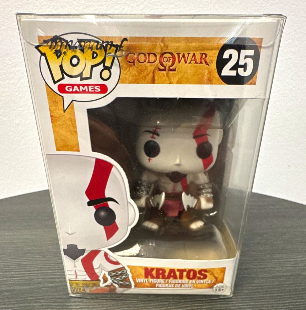 Funko Pop! Games God of War Kratos Vinyl Figure #25 2013 Protector Case
